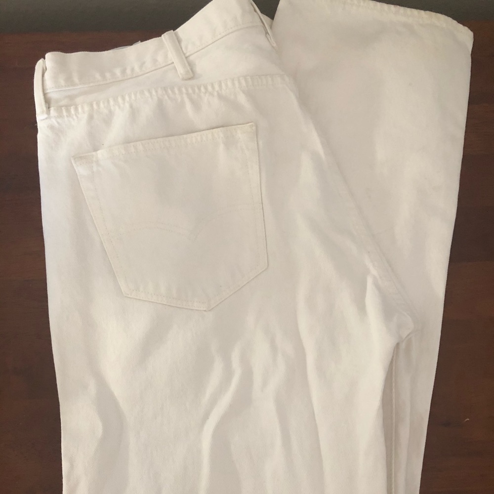 White Levi’s